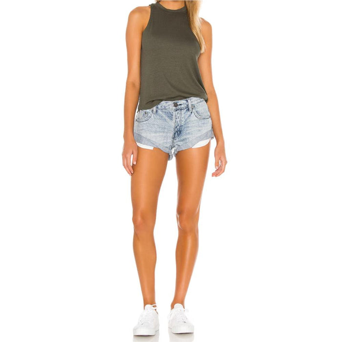 Mid Rise Cuffed Denim Shorts For Casual Wear
