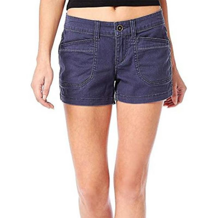 Women Stylish Casual Shorts With Functional Pockets