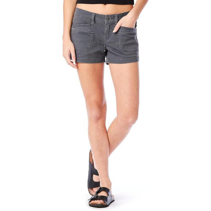 Women Stylish Casual Shorts With Functional Pockets